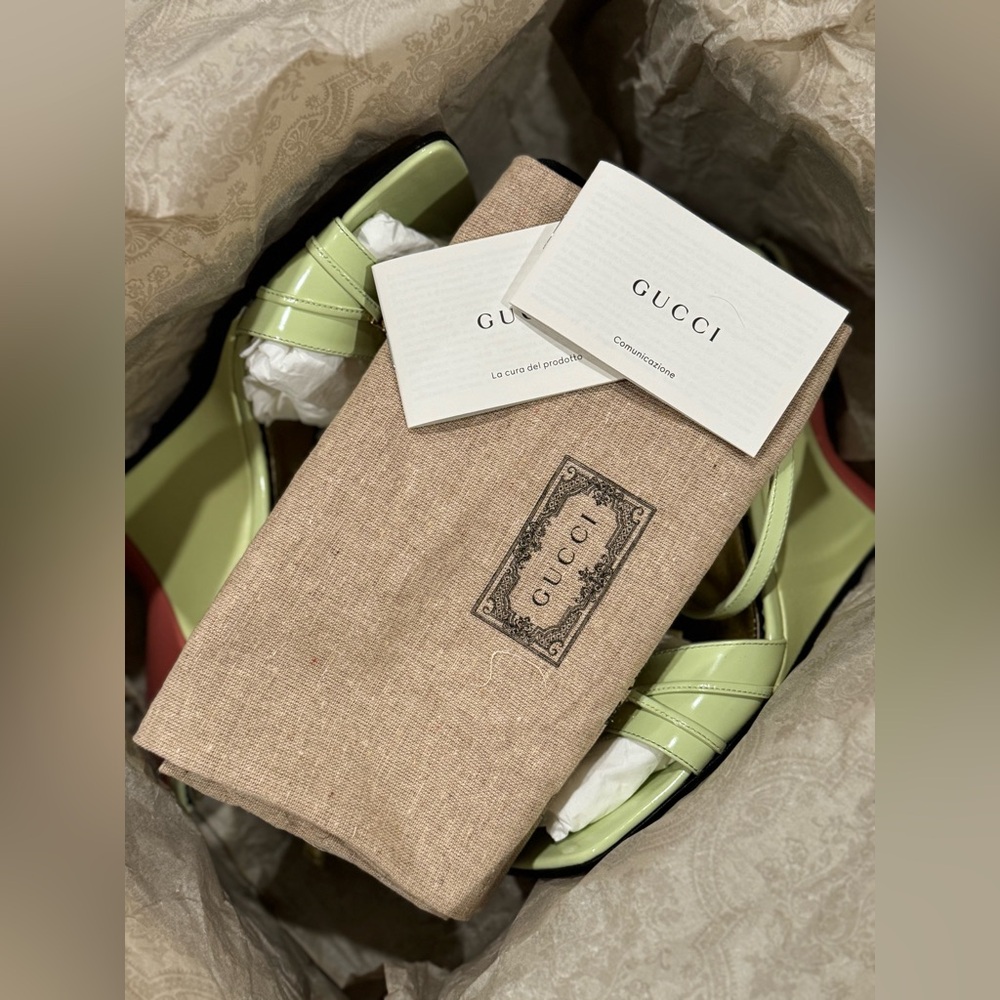 Gucci Leather heels pistachio green. - Picture 15 of 15